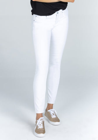 Sarah Skinny - Malibu