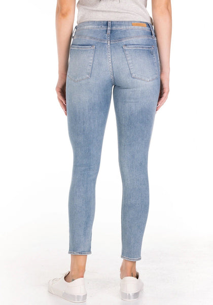 The Carly Crop - Mission Viejo